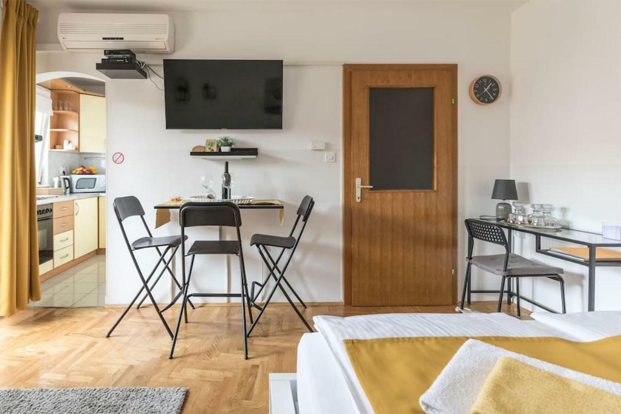 Studio Apartman Comodo 자그레브 외부 사진